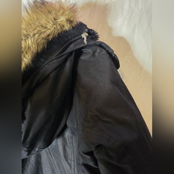 AritziaTna Avoriaz Black Parka Goose Down Water Resistant Jacket Size Small - Picture 16 of 16